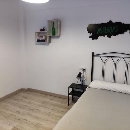Apartamento Casa Aurelio Apartment Gijon Exterior photo